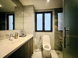 Waterfront Isle (D16), Condominium #499061251